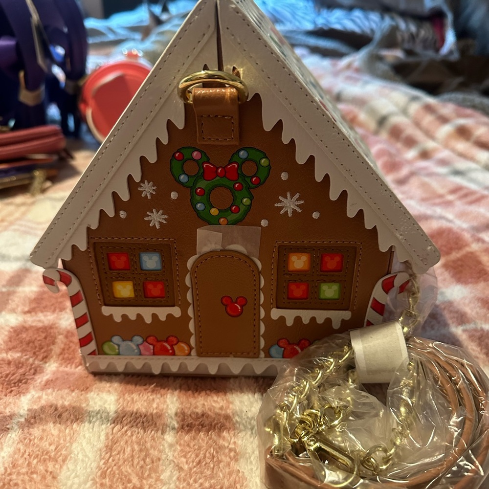 Loungefly Stitch Shoppe Minnie Mouse Gingerbread House Crossbody Bag